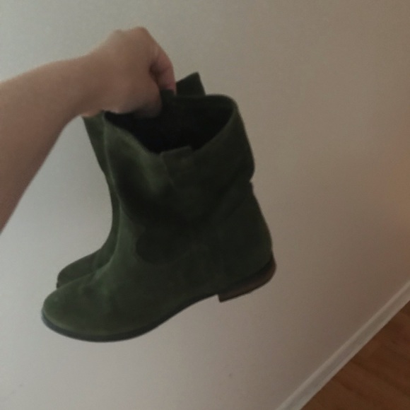 Vince Camuto Shoes - Vince Camuto Green Suede Boots Size 8